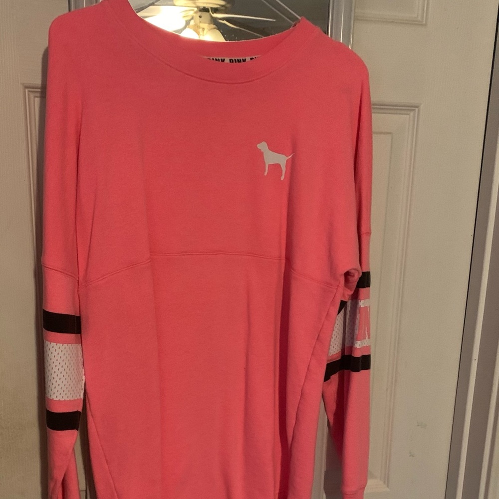 PINK Victoria’s Secret long sleeve shirt/sweater